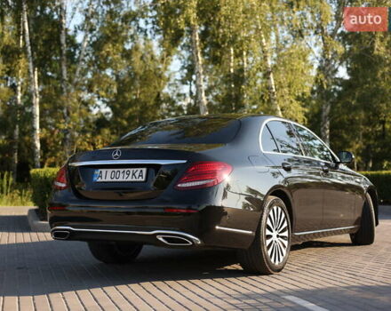 Чорний Мерседес Е-Клас, об'ємом двигуна 2.99 л та пробігом 68 тис. км за 44900 $, фото 12 на Automoto.ua