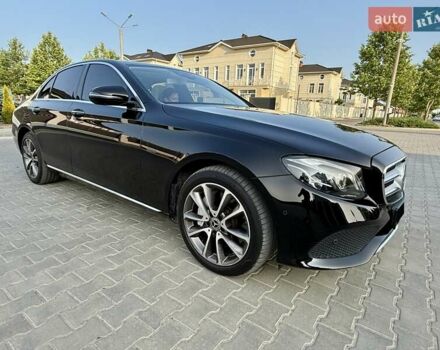 Черный Мерседес Е-Класс, объемом двигателя 2 л и пробегом 113 тыс. км за 33500 $, фото 14 на Automoto.ua