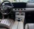 Черный Мерседес Е-Класс, объемом двигателя 1.95 л и пробегом 255 тыс. км за 32721 $, фото 9 на Automoto.ua