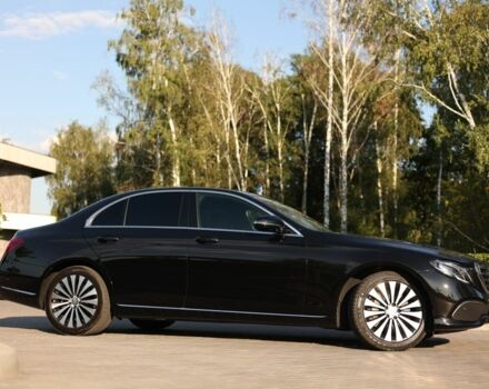 Чорний Мерседес Е-Клас, об'ємом двигуна 3 л та пробігом 62 тис. км за 44900 $, фото 3 на Automoto.ua