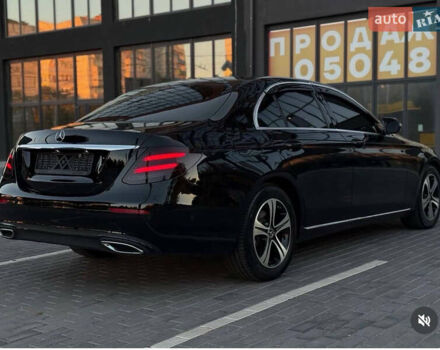 Чорний Мерседес Е-Клас, об'ємом двигуна 1.95 л та пробігом 94 тис. км за 32000 $, фото 5 на Automoto.ua