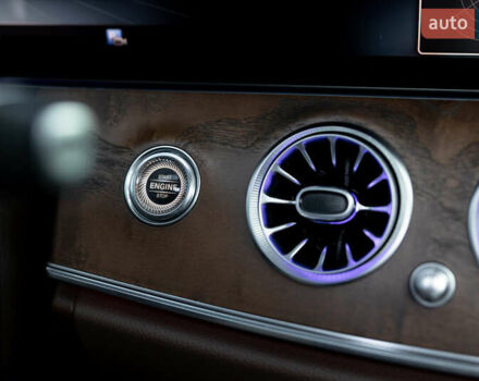 Черный Мерседес Е-Класс, объемом двигателя 1.95 л и пробегом 225 тыс. км за 35500 $, фото 48 на Automoto.ua