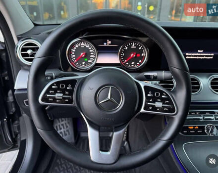 Чорний Мерседес Е-Клас, об'ємом двигуна 1.95 л та пробігом 94 тис. км за 32000 $, фото 13 на Automoto.ua