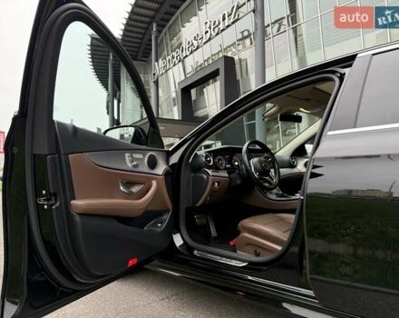 Чорний Мерседес Е-Клас, об'ємом двигуна 1.6 л та пробігом 106 тис. км за 35000 $, фото 56 на Automoto.ua