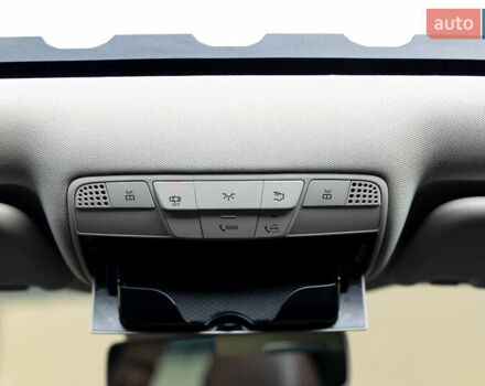 Черный Мерседес Е-Класс, объемом двигателя 1.95 л и пробегом 225 тыс. км за 35500 $, фото 55 на Automoto.ua