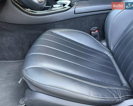 Черный Мерседес Е-Класс, объемом двигателя 2 л и пробегом 145 тыс. км за 28500 $, фото 10 на Automoto.ua