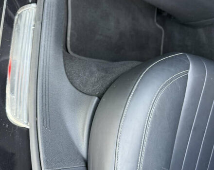 Черный Мерседес Е-Класс, объемом двигателя 2 л и пробегом 145 тыс. км за 28500 $, фото 15 на Automoto.ua