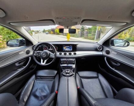 Мерседес Е-Клас 2018 у Кропивницькому (Кіровограді) на Automoto.ua Чорний Мерседес Е-Клас, об'ємом двигуна 2 л та пробігом 89 тис. км за 23000 $, фото 6 на Automoto.ua