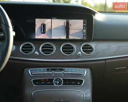 Чорний Мерседес Е-Клас, об'ємом двигуна 2.99 л та пробігом 68 тис. км за 44900 $, фото 23 на Automoto.ua