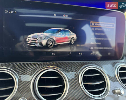 Черный Мерседес Е-Класс, объемом двигателя 3 л и пробегом 30 тыс. км за 55000 $, фото 26 на Automoto.ua