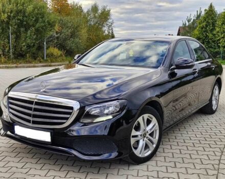 Мерседес Е-Клас 2018 у Кропивницькому (Кіровограді) на Automoto.ua Чорний Мерседес Е-Клас, об'ємом двигуна 2 л та пробігом 89 тис. км за 23000 $, фото 1 на Automoto.ua
