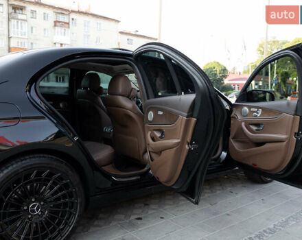 Черный Мерседес Е-Класс, объемом двигателя 1.95 л и пробегом 225 тыс. км за 35500 $, фото 28 на Automoto.ua