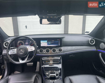 Черный Мерседес Е-Класс, объемом двигателя 2.93 л и пробегом 220 тыс. км за 42899 $, фото 11 на Automoto.ua