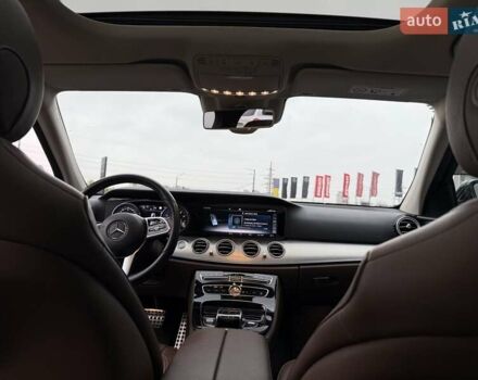 Чорний Мерседес Е-Клас, об'ємом двигуна 1.6 л та пробігом 106 тис. км за 35000 $, фото 32 на Automoto.ua