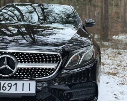 Черный Мерседес Е-Класс, объемом двигателя 1.99 л и пробегом 111 тыс. км за 28800 $, фото 13 на Automoto.ua