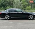 Черный Мерседес Е-Класс, объемом двигателя 1.95 л и пробегом 375 тыс. км за 21899 $, фото 8 на Automoto.ua