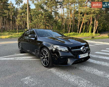Черный Мерседес Е-Класс, объемом двигателя 3 л и пробегом 30 тыс. км за 55000 $, фото 5 на Automoto.ua