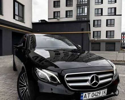 Чорний Мерседес Е-Клас, об'ємом двигуна 2 л та пробігом 405 тис. км за 22800 $, фото 5 на Automoto.ua