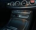 Черный Мерседес Е-Класс, объемом двигателя 2 л и пробегом 142 тыс. км за 29933 $, фото 207 на Automoto.ua
