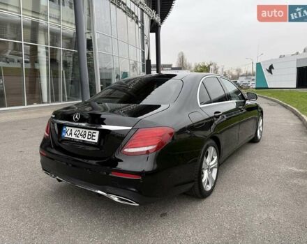 Чорний Мерседес Е-Клас, об'ємом двигуна 1.6 л та пробігом 106 тис. км за 35000 $, фото 3 на Automoto.ua