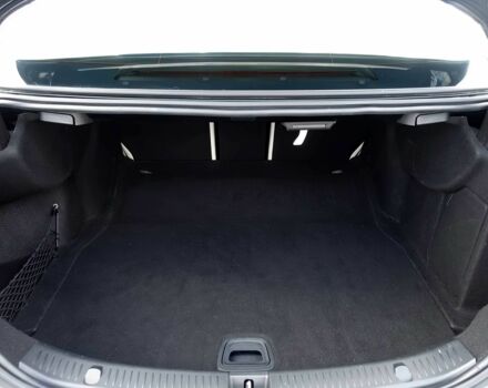 Чорний Мерседес Е-Клас, об'ємом двигуна 2 л та пробігом 31 тис. км за 20999 $, фото 13 на Automoto.ua