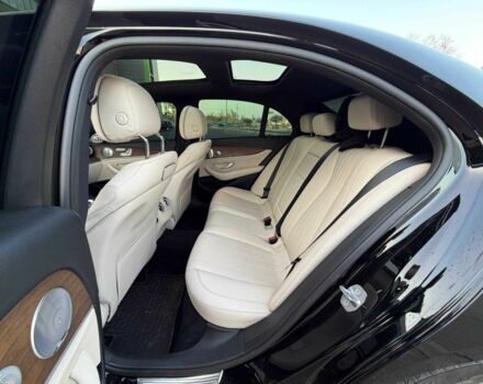 Чорний Мерседес Е-Клас, об'ємом двигуна 3 л та пробігом 152 тис. км за 38000 $, фото 11 на Automoto.ua