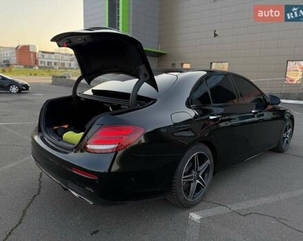 Чорний Мерседес Е-Клас, об'ємом двигуна 3 л та пробігом 152 тис. км за 38000 $, фото 36 на Automoto.ua