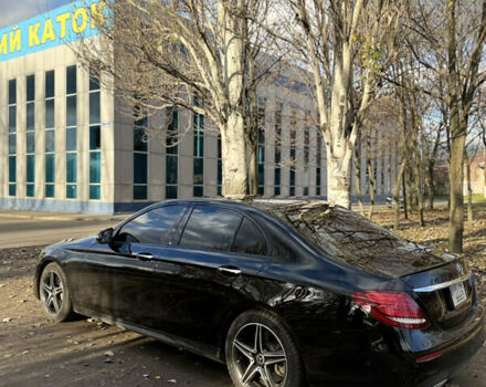 Чорний Мерседес Е-Клас, об'ємом двигуна 3 л та пробігом 154 тис. км за 40500 $, фото 2 на Automoto.ua