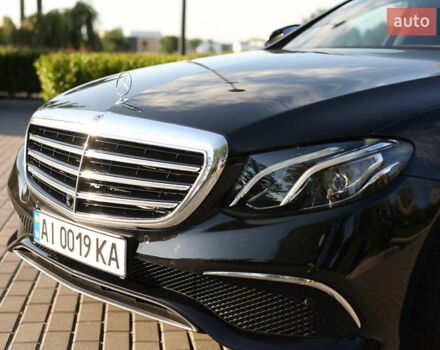 Чорний Мерседес Е-Клас, об'ємом двигуна 2.99 л та пробігом 68 тис. км за 44900 $, фото 3 на Automoto.ua