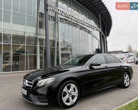 Чорний Мерседес Е-Клас, об'ємом двигуна 1.6 л та пробігом 106 тис. км за 35000 $, фото 59 на Automoto.ua