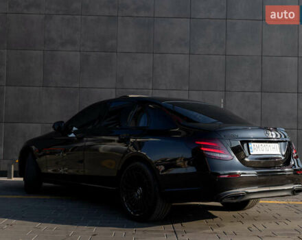 Черный Мерседес Е-Класс, объемом двигателя 1.95 л и пробегом 225 тыс. км за 35500 $, фото 8 на Automoto.ua