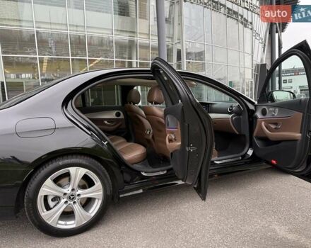 Чорний Мерседес Е-Клас, об'ємом двигуна 1.6 л та пробігом 106 тис. км за 35000 $, фото 14 на Automoto.ua