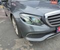 Черный Мерседес Е-Класс, объемом двигателя 2 л и пробегом 170 тыс. км за 25000 $, фото 3 на Automoto.ua
