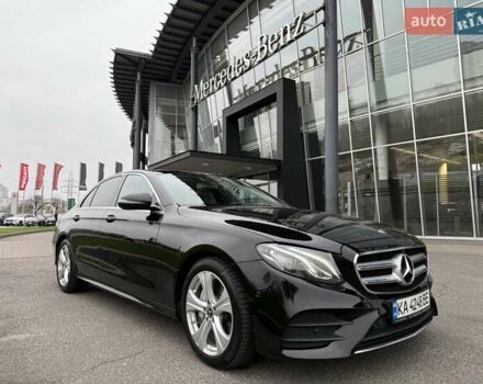 Чорний Мерседес Е-Клас, об'ємом двигуна 1.6 л та пробігом 106 тис. км за 35000 $, фото 4 на Automoto.ua