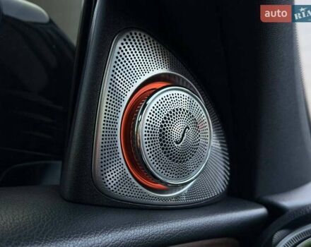 Чорний Мерседес Е-Клас, об'ємом двигуна 3 л та пробігом 152 тис. км за 38000 $, фото 85 на Automoto.ua