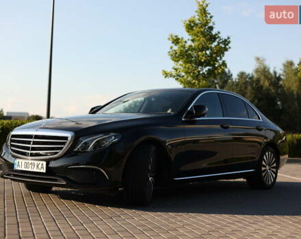 Чорний Мерседес Е-Клас, об'ємом двигуна 2.99 л та пробігом 68 тис. км за 44900 $, фото 2 на Automoto.ua