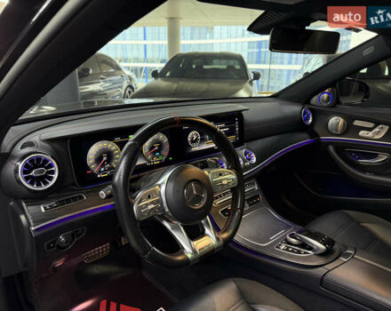 Черный Мерседес Е-Класс, объемом двигателя 3 л и пробегом 113 тыс. км за 38900 $, фото 19 на Automoto.ua