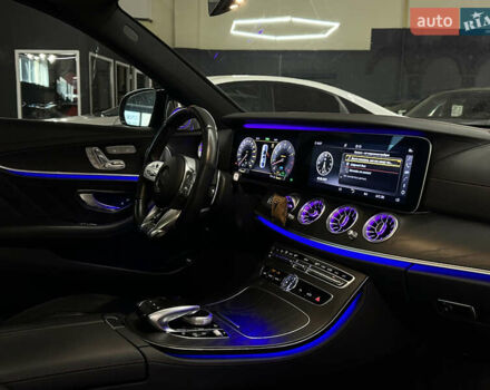 Мерседес Е-Класс 2019 в Николаеве на Automoto.ua Черный Мерседес Е-Класс, объемом двигателя 3 л и пробегом 111 тыс. км за 39990 $, фото 24 на Automoto.ua