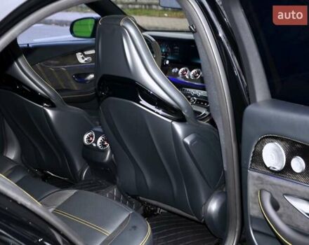 Черный Мерседес Е-Класс, объемом двигателя 3 л и пробегом 113 тыс. км за 52999 $, фото 51 на Automoto.ua