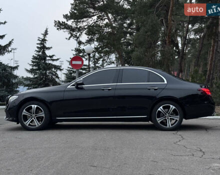 Черный Мерседес Е-Класс, объемом двигателя 1.95 л и пробегом 109 тыс. км за 32900 $, фото 10 на Automoto.ua