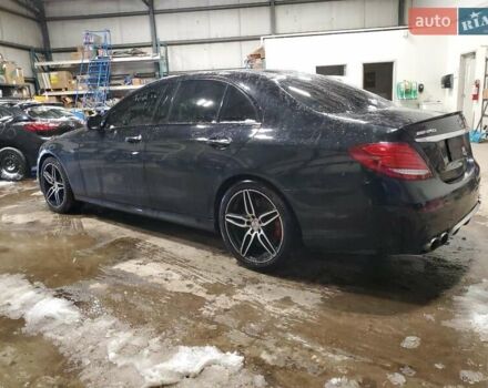 Черный Мерседес Е-Класс, объемом двигателя 3 л и пробегом 77 тыс. км за 16800 $, фото 1 на Automoto.ua