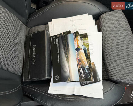 Чорний Мерседес Е-Клас, об'ємом двигуна 2 л та пробігом 204 тис. км за 31500 $, фото 66 на Automoto.ua