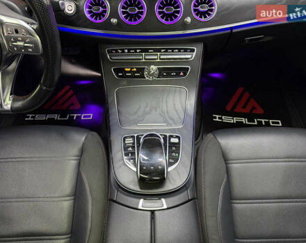 Черный Мерседес Е-Класс, объемом двигателя 3 л и пробегом 113 тыс. км за 38900 $, фото 27 на Automoto.ua