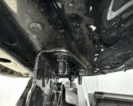 Чорний Мерседес Е-Клас, об'ємом двигуна 2 л та пробігом 67 тис. км за 39000 $, фото 38 на Automoto.ua