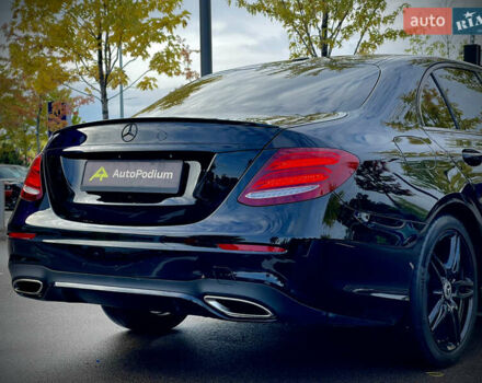 Черный Мерседес Е-Класс, объемом двигателя 1.99 л и пробегом 95 тыс. км за 31700 $, фото 15 на Automoto.ua