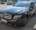Черный Мерседес Е-Класс, объемом двигателя 1.95 л и пробегом 180 тыс. км за 36700 $, фото 1 на Automoto.ua