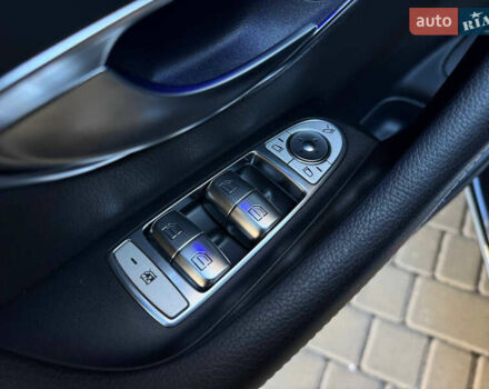 Мерседес Е-Клас 2019 у Одесі на Automoto.ua Чорний Мерседес Е-Клас, об'ємом двигуна 1.95 л та пробігом 109 тис. км за 32900 $, фото 16 на Automoto.ua