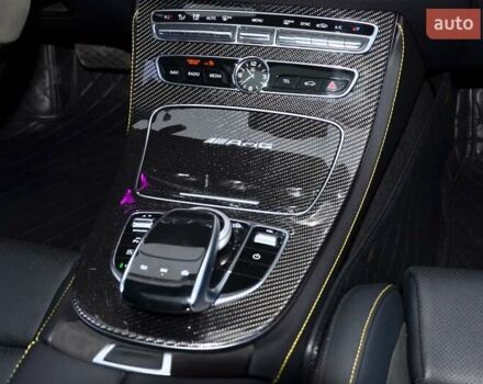 Черный Мерседес Е-Класс, объемом двигателя 3 л и пробегом 113 тыс. км за 52999 $, фото 45 на Automoto.ua