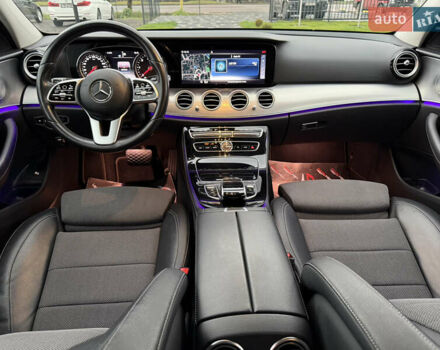 Чорний Мерседес Е-Клас, об'ємом двигуна 2 л та пробігом 204 тис. км за 31500 $, фото 35 на Automoto.ua