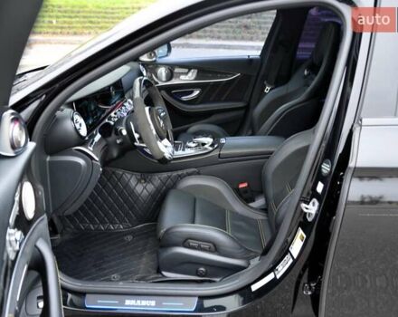 Черный Мерседес Е-Класс, объемом двигателя 3 л и пробегом 113 тыс. км за 52999 $, фото 28 на Automoto.ua